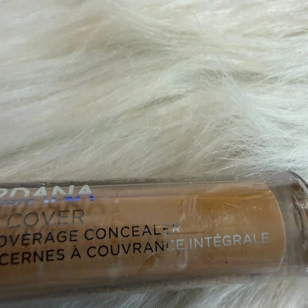 🩷5/$10 Jordan Take Cover Concealer - Tan