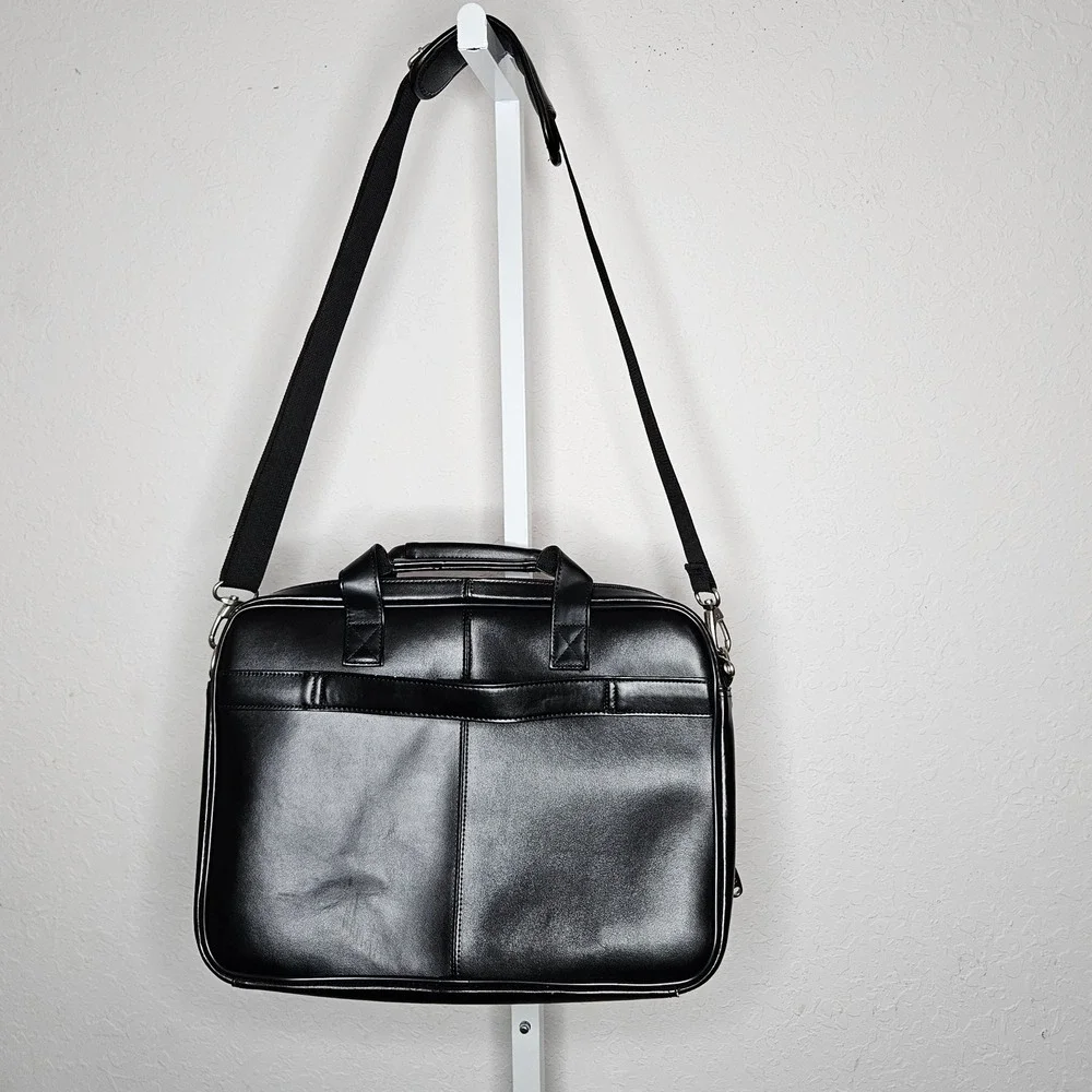 Samsonite leather slim