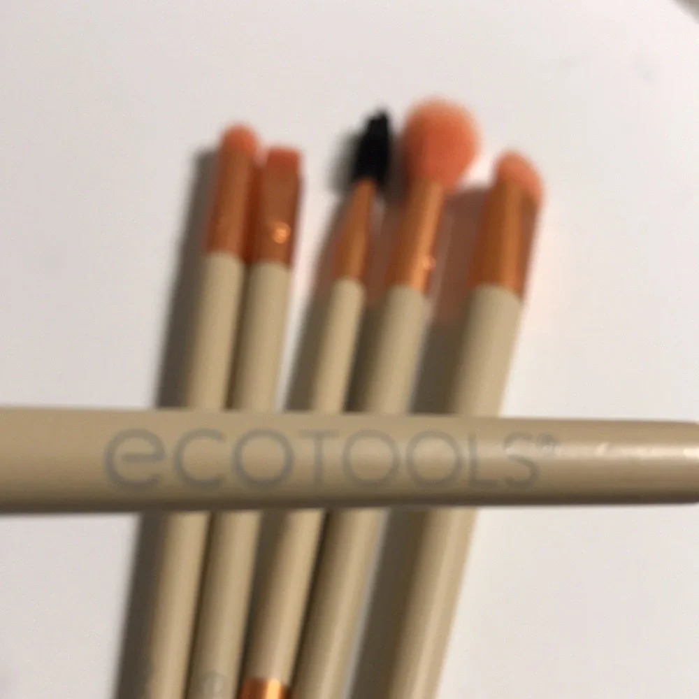 ecotools beauty tools