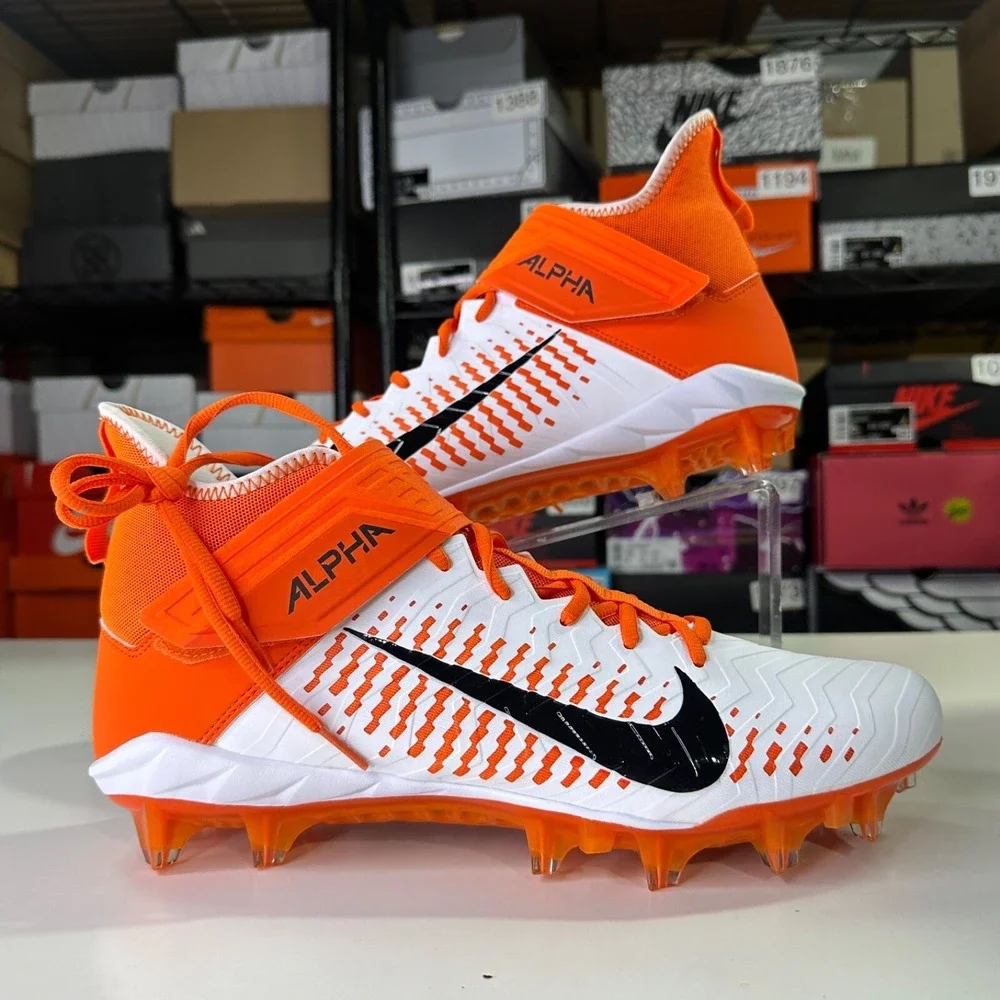 Nike alpha menace