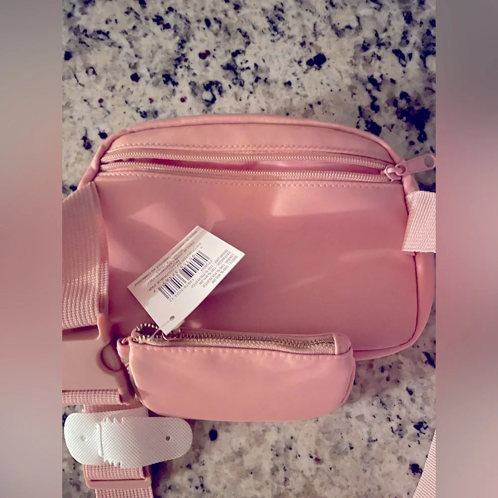 Make Market 💕nwt pieces