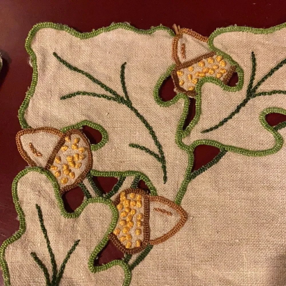 N/A adorable embroidered
