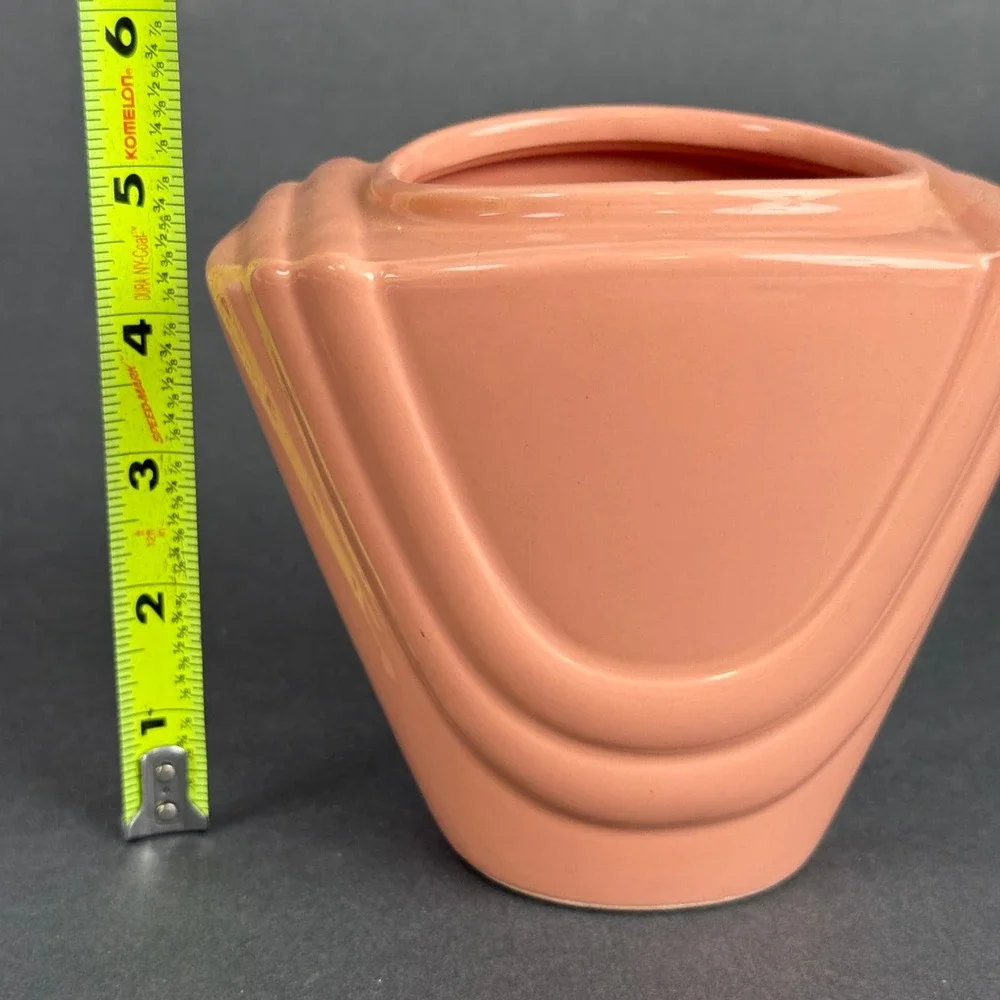Inarco ceramic vase