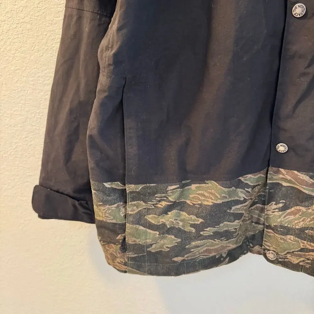 The North Face *i same pit