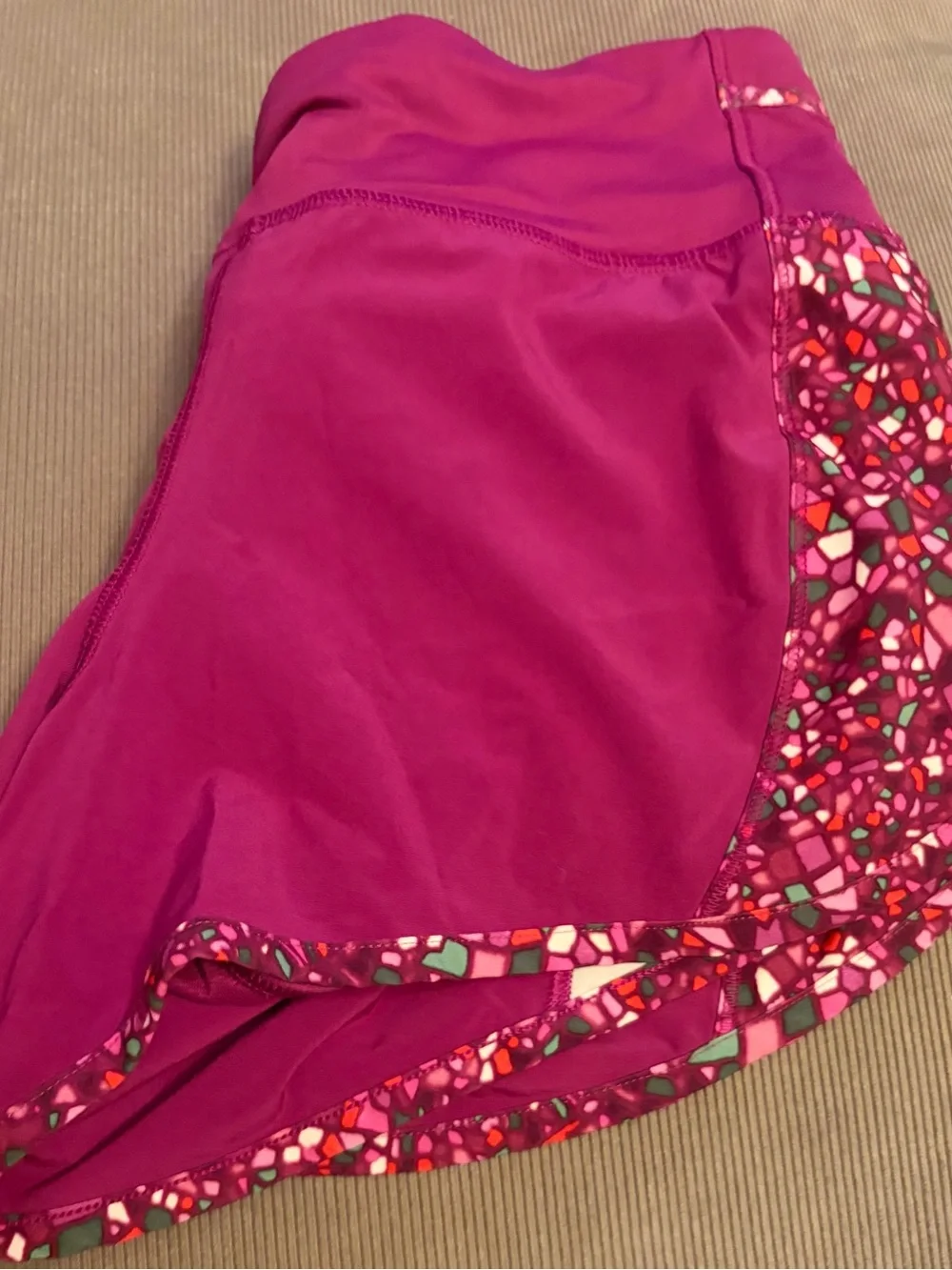 lululemon athletica breathable side vibrant