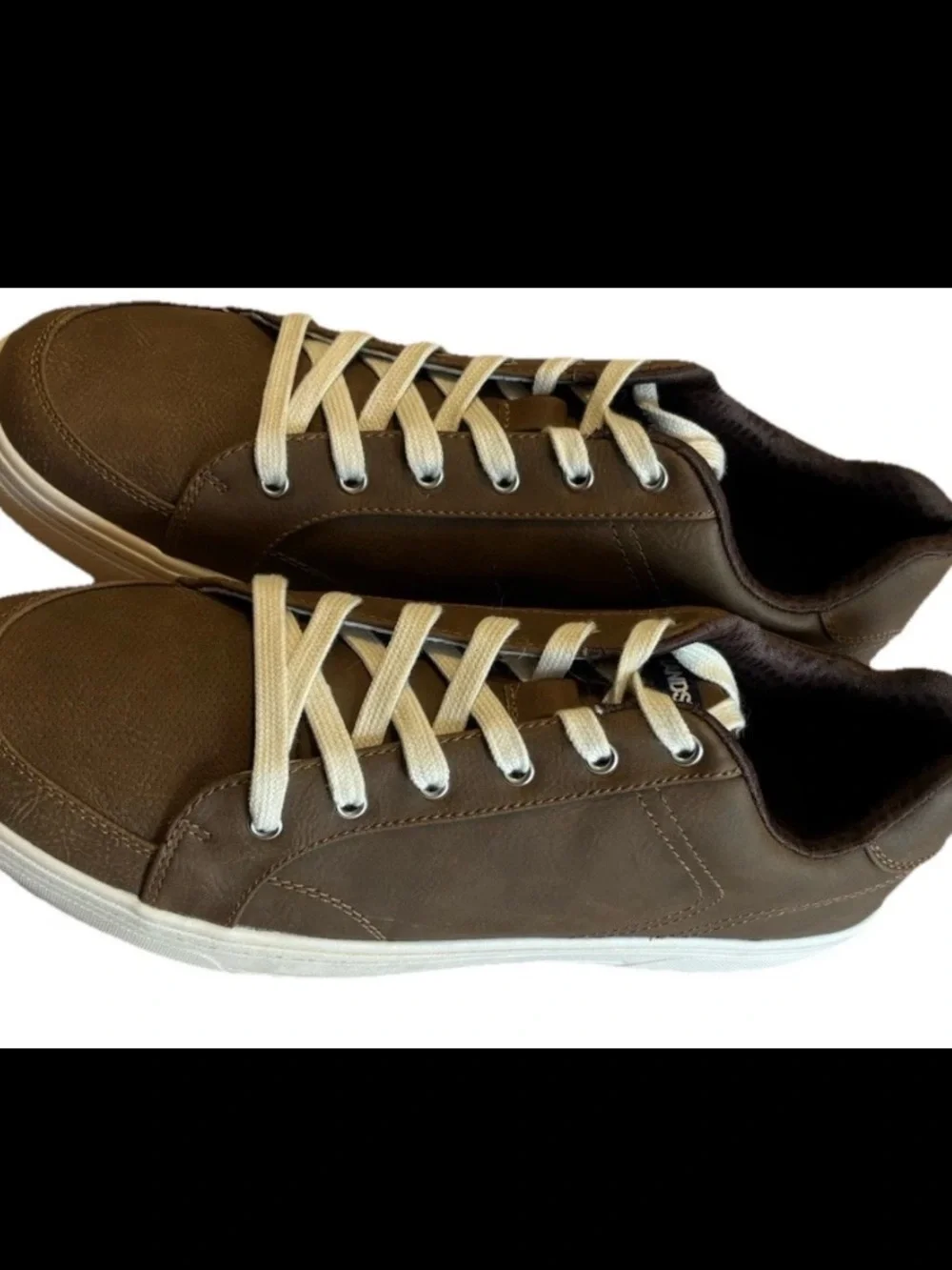 Lands End outfits collar well