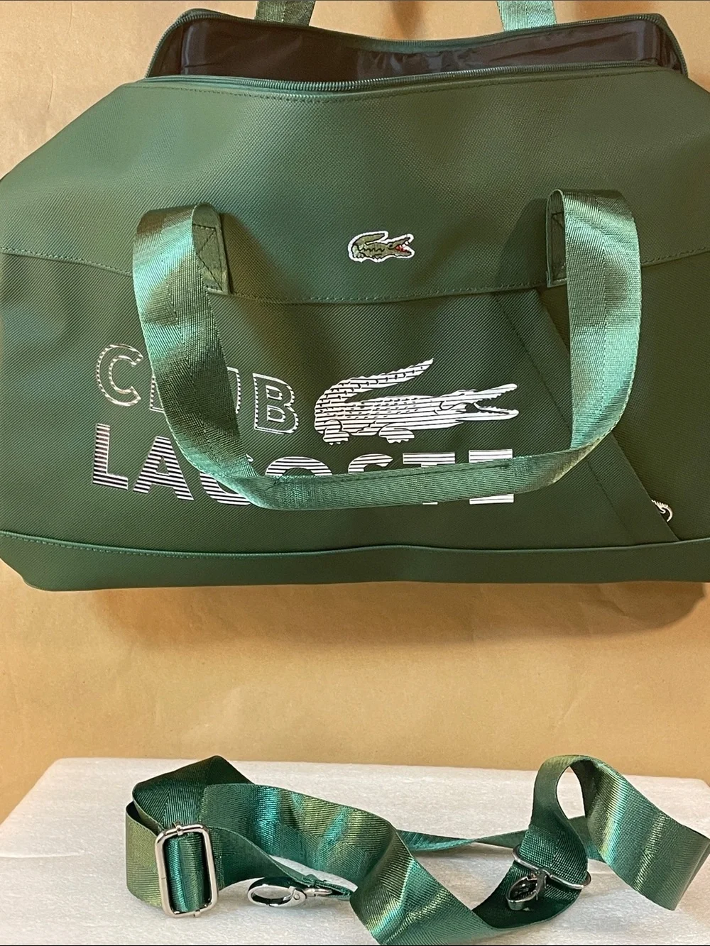 Lacoste sporty duffel