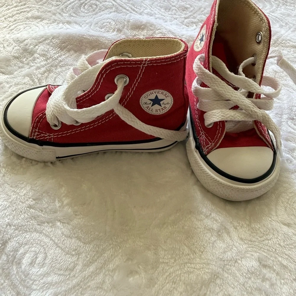 Converse adorable chuck