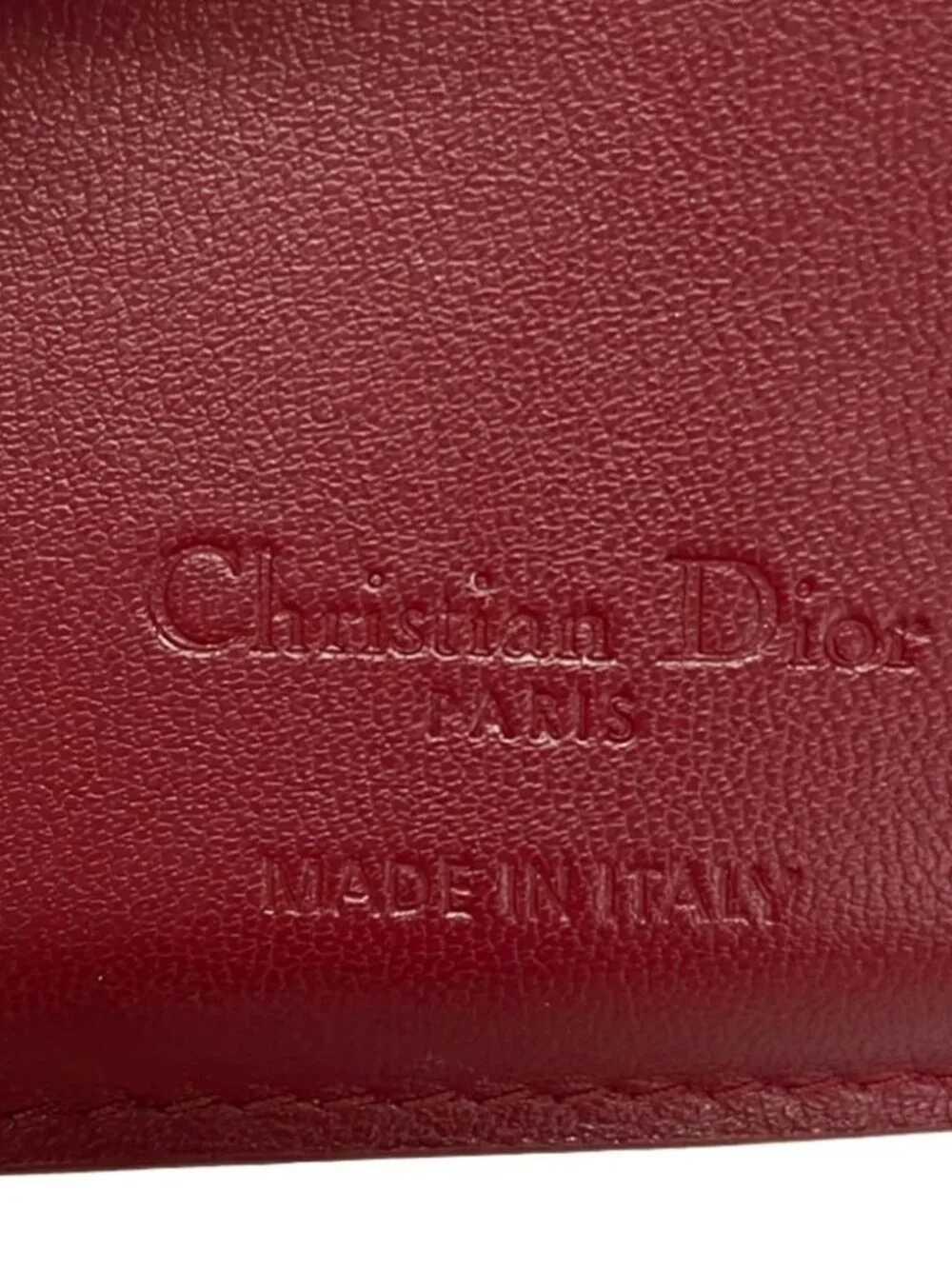 Dior accessories	box dust