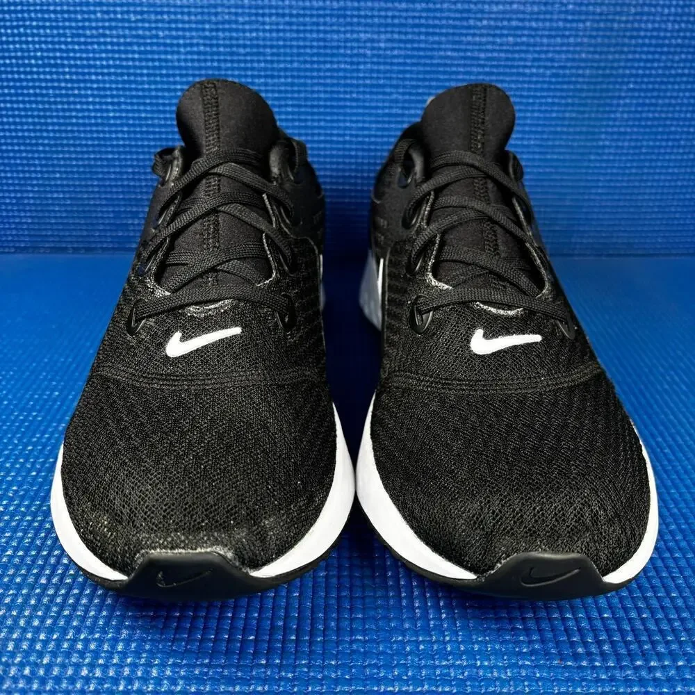 Nike size women`s