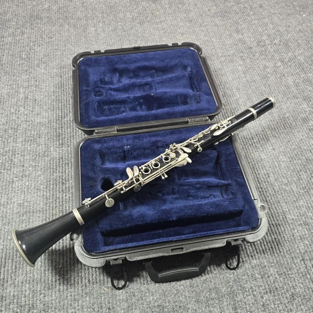 Bundy‎ Resonite Clarinet Bb Student Black Plastic With Case Selmer USA Beginner