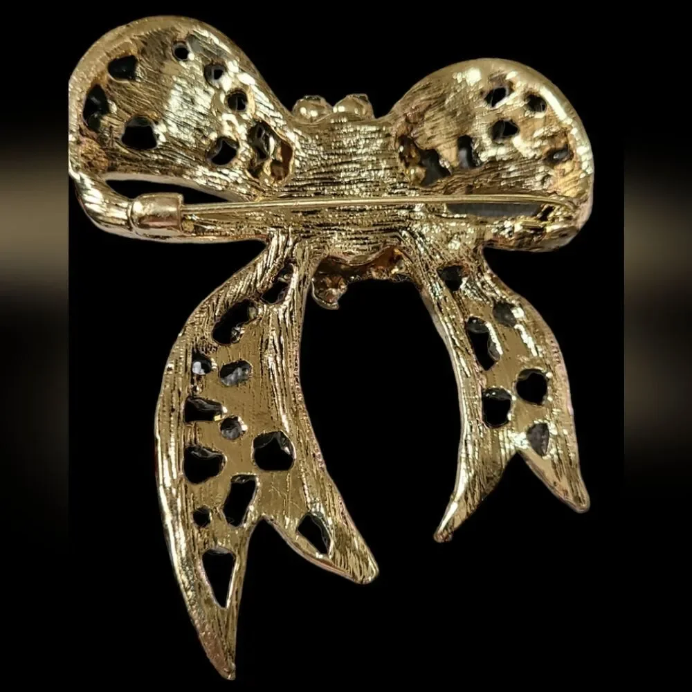 Paris Brooch Maroon Red Stones with‎ Pearls Gold Metallic Filigree 2.5