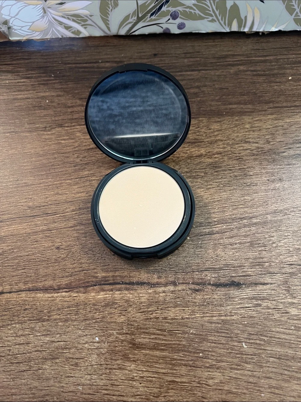 bareMinerals pressed setting