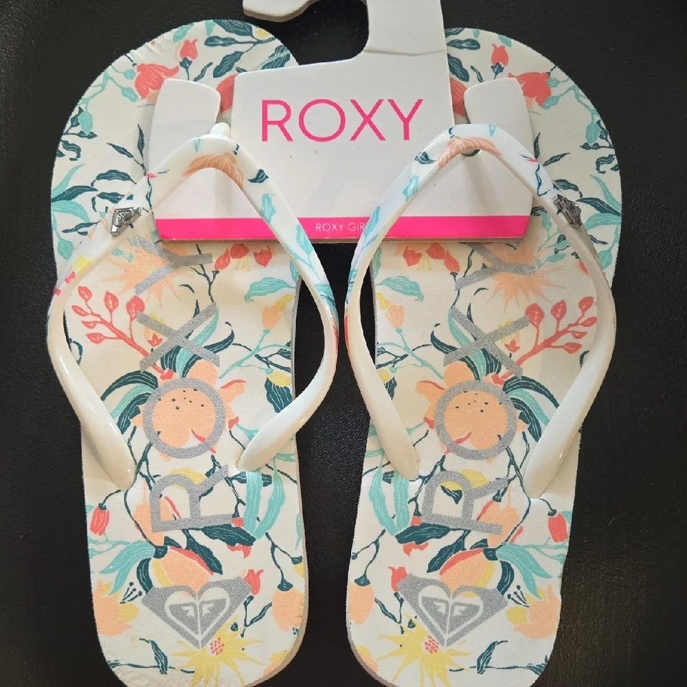 Roxy Multicolor Floral Sandals