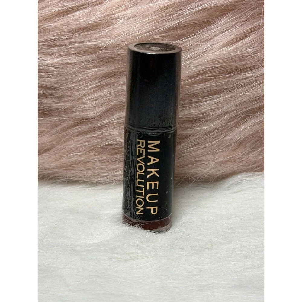 Revolution Amazing Lipstick – Reckless Red | Creamy Bold Color | Vegan & NEW