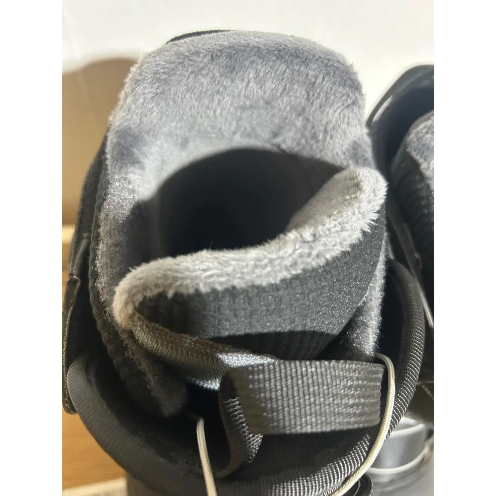 Burton ruler boa