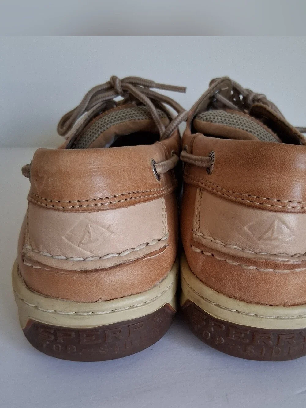 Sperry excellent pre