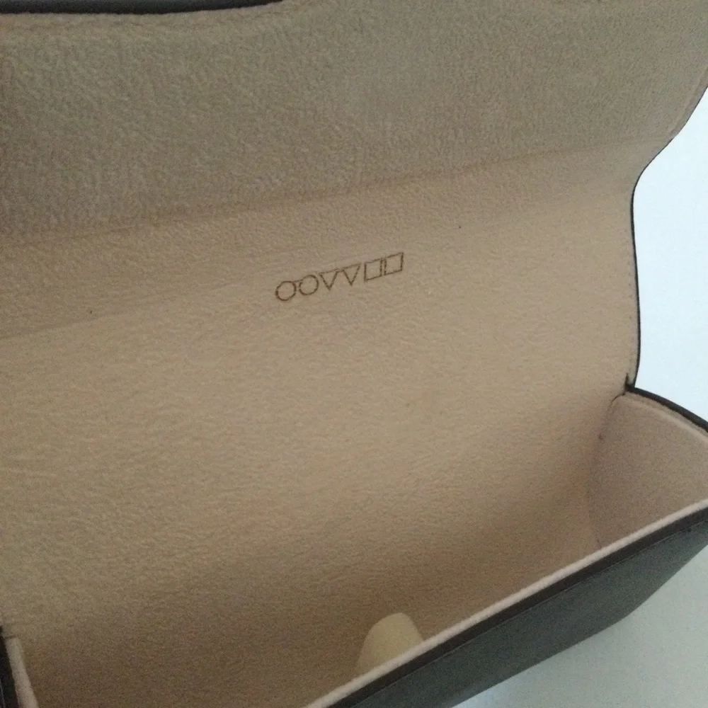 Oliver Peoples oliver peoples