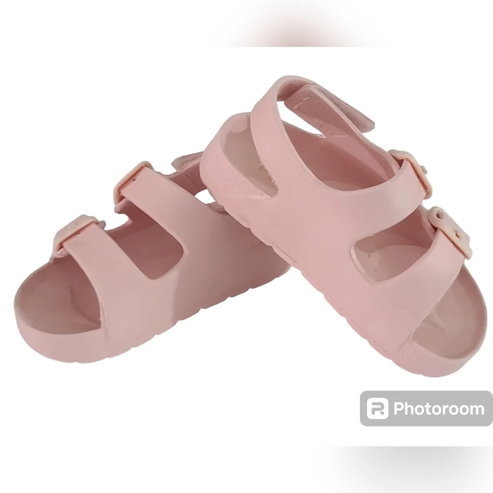 The Children's Place baby Girl sandals size 6