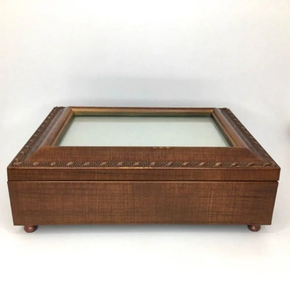 SANYO wood photo