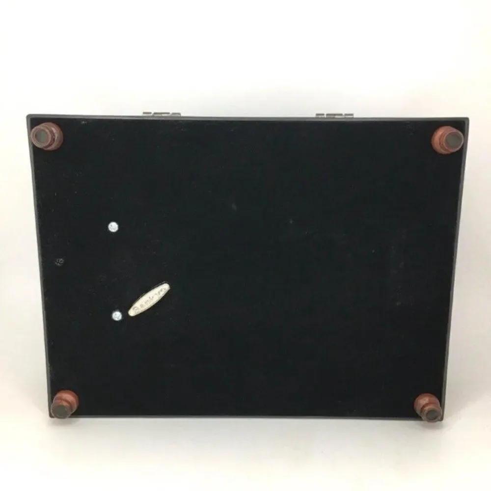 SANYO wood photo