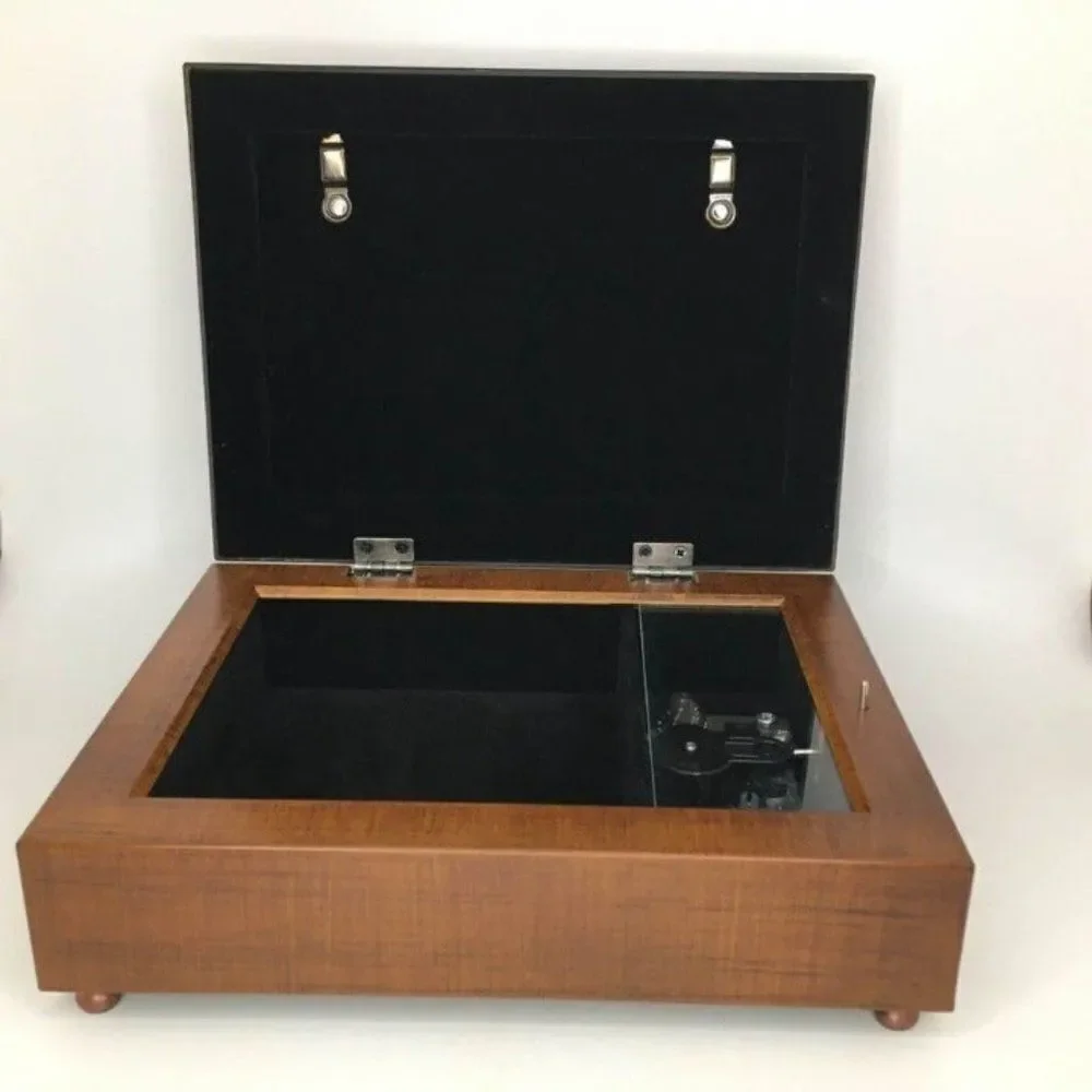 SANYO wood photo
