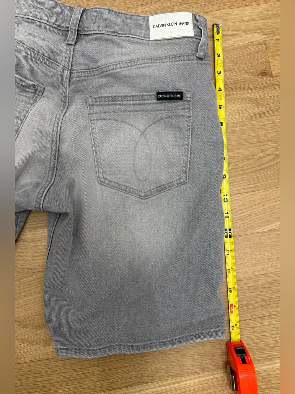 Calvin Klein Jeans excellent not