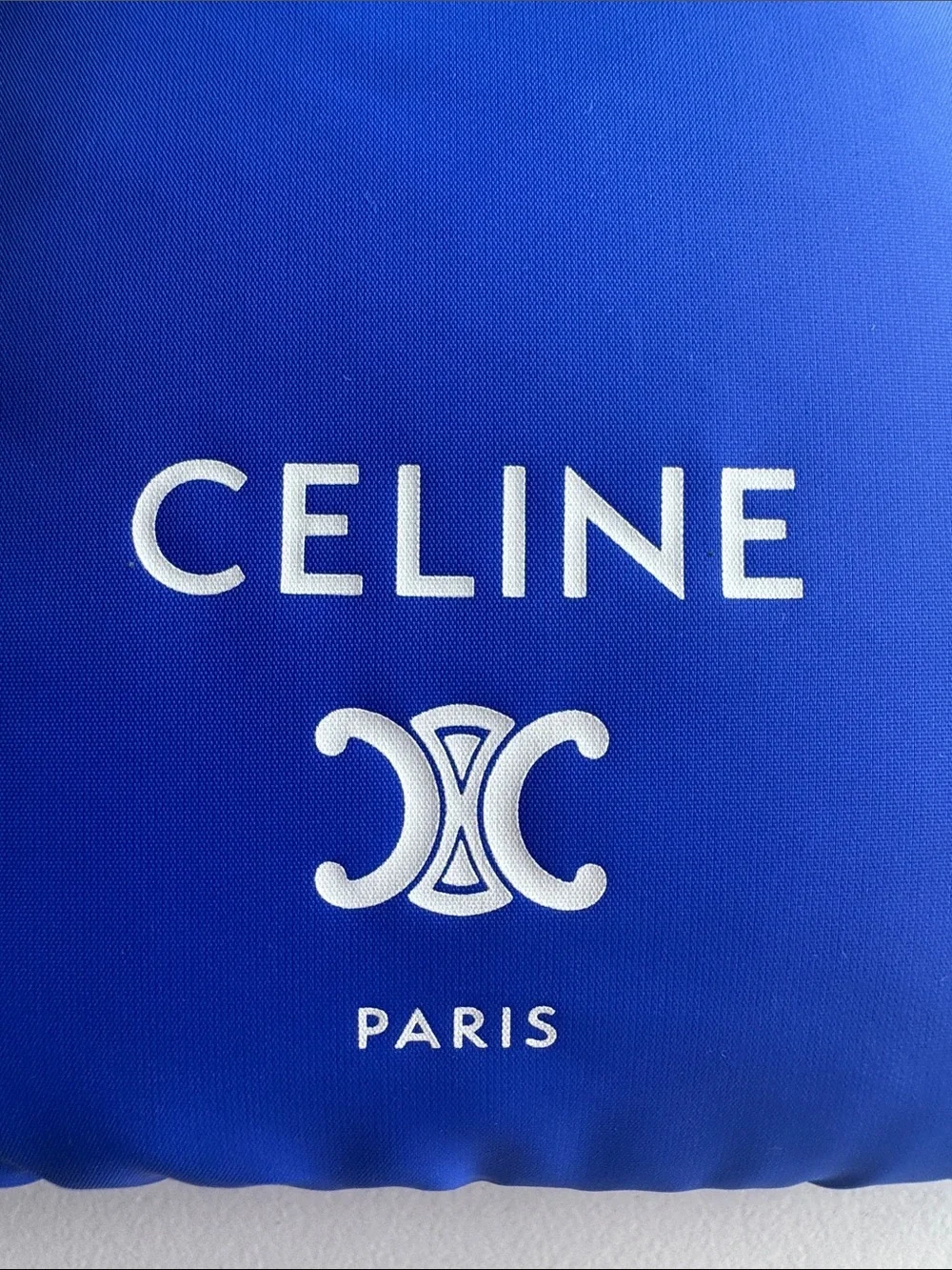 Celine sleeve padded