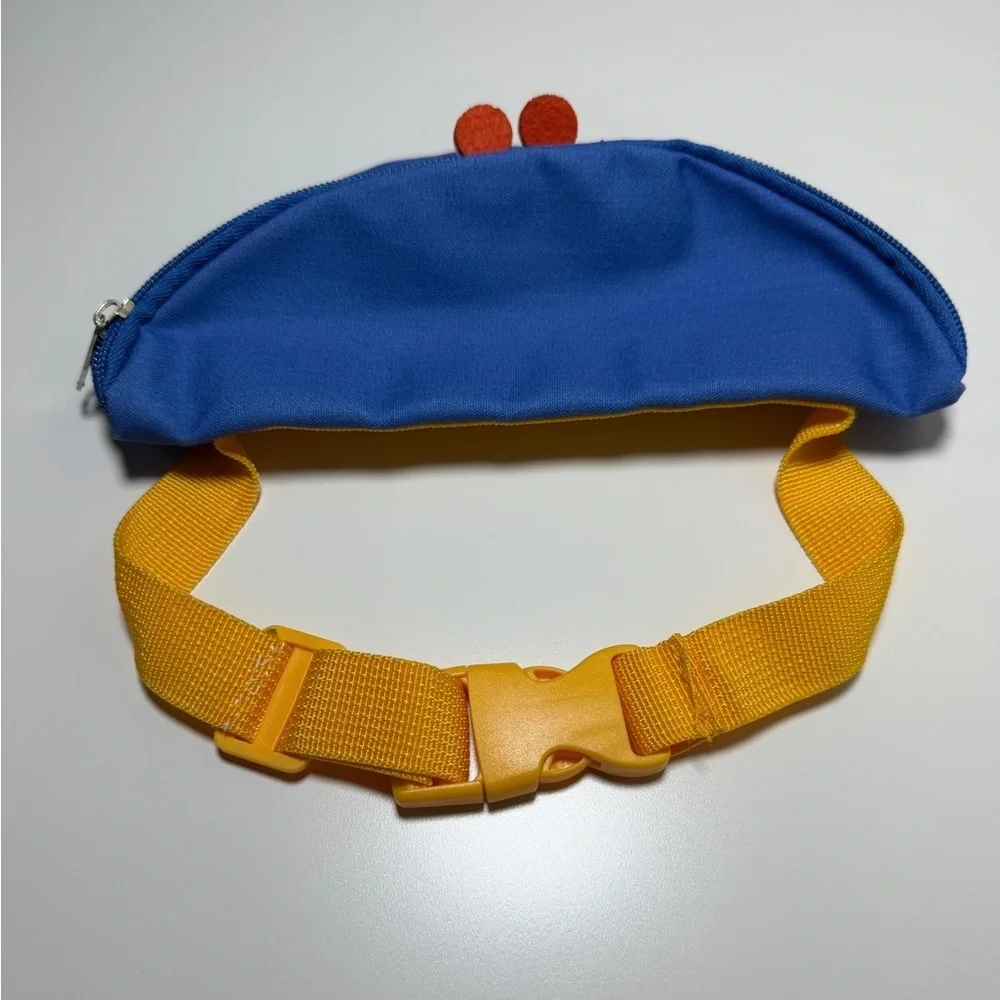 Kids 9” Fanny Pack Hip Waist Blue w/ Beetle, yellow adjustable strap theme park