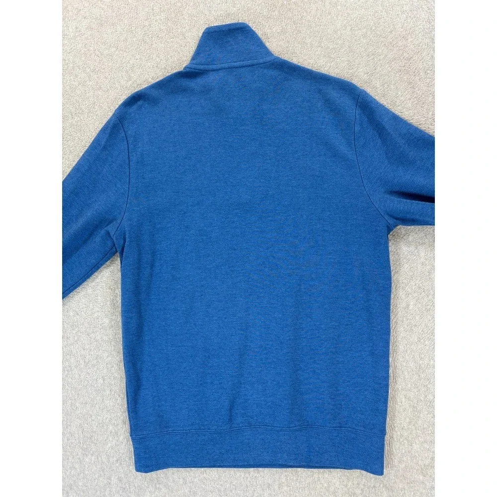 Vineyard Vines lightning fast