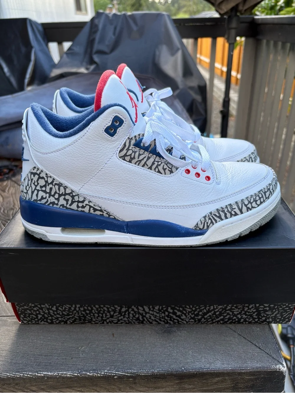 Jordan classic white