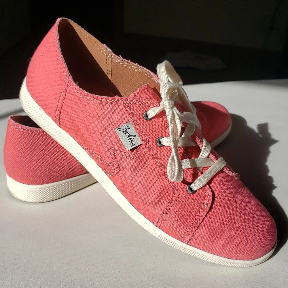 Zodiac brand women