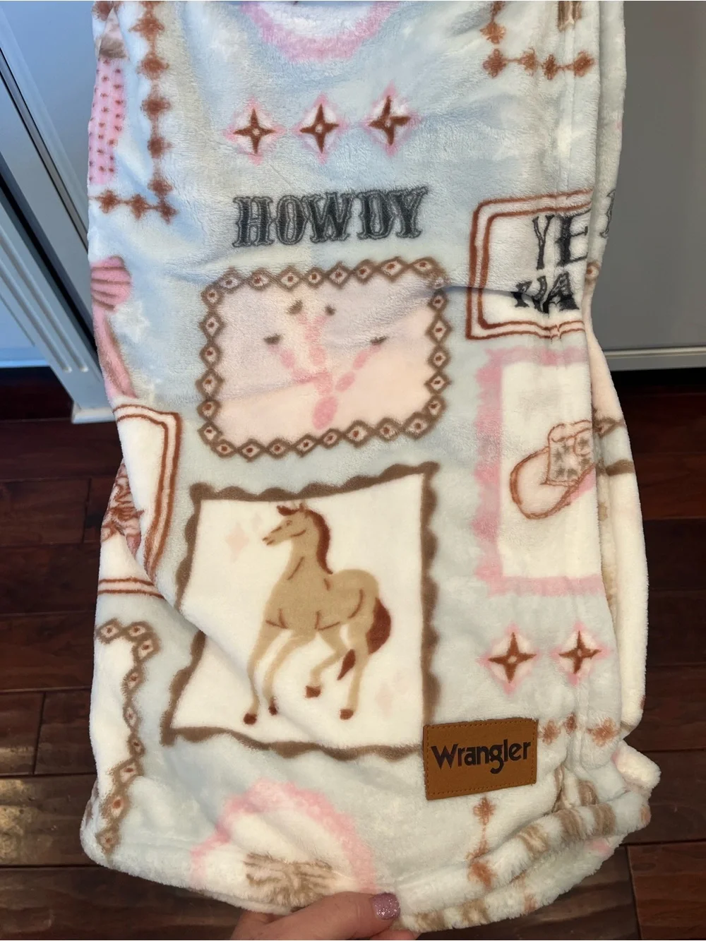 Wrangler Oversized Plush Throw Blanket - Cream with Brown & Pink Horse Howdy