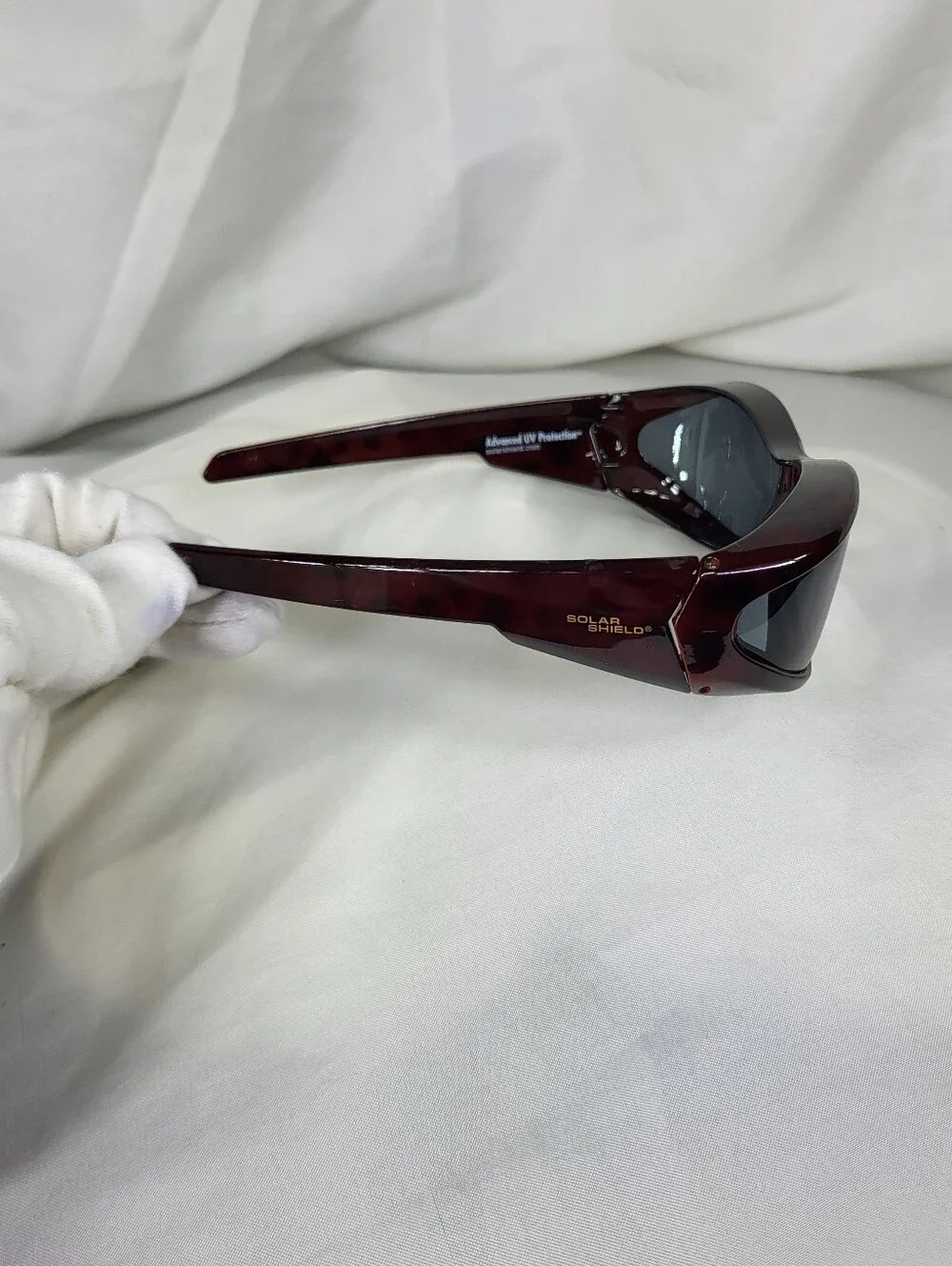 Solar Shield men’s wraparound