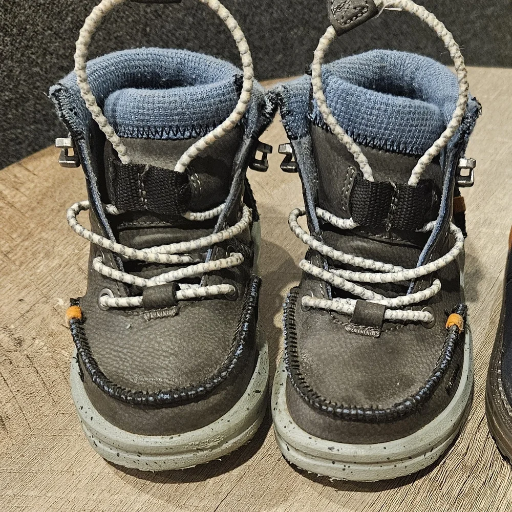 Hey Dude Gray and Blue Toddler Lace-Up Boots 6T