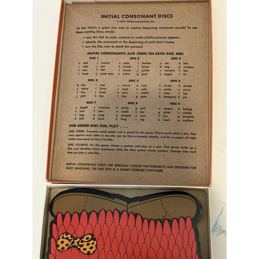 Vintage‎ 1977 Teaching Initial Consonant Discs T-264 Colorful Creatures in Box 9