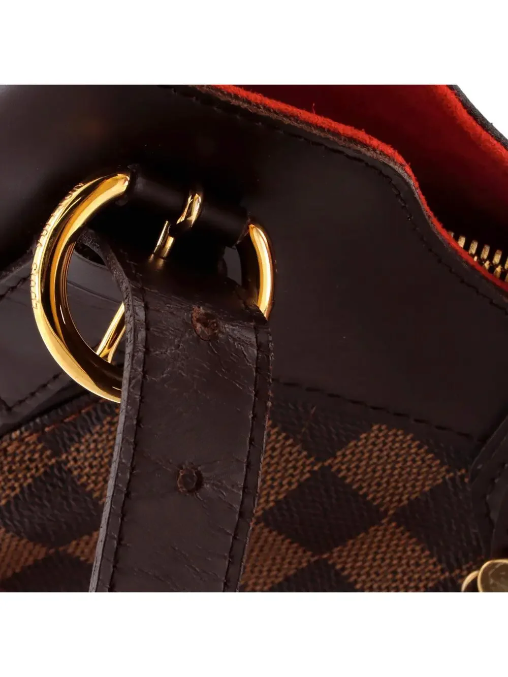 Louis Vuitton step out