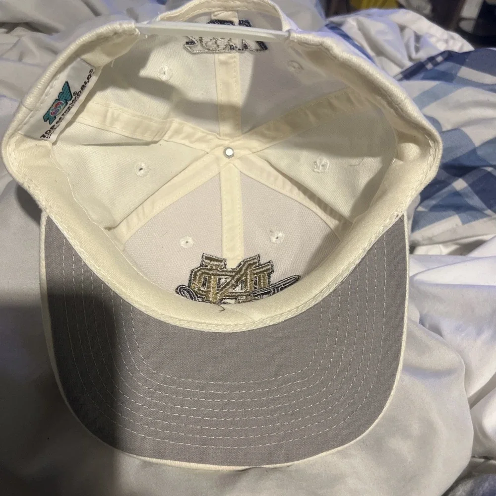 Vintage 90s Spell Out University of Notre Dame Volleyball‎ Snapback Hat Cap USA