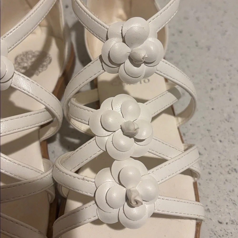 Vince Camuto get your