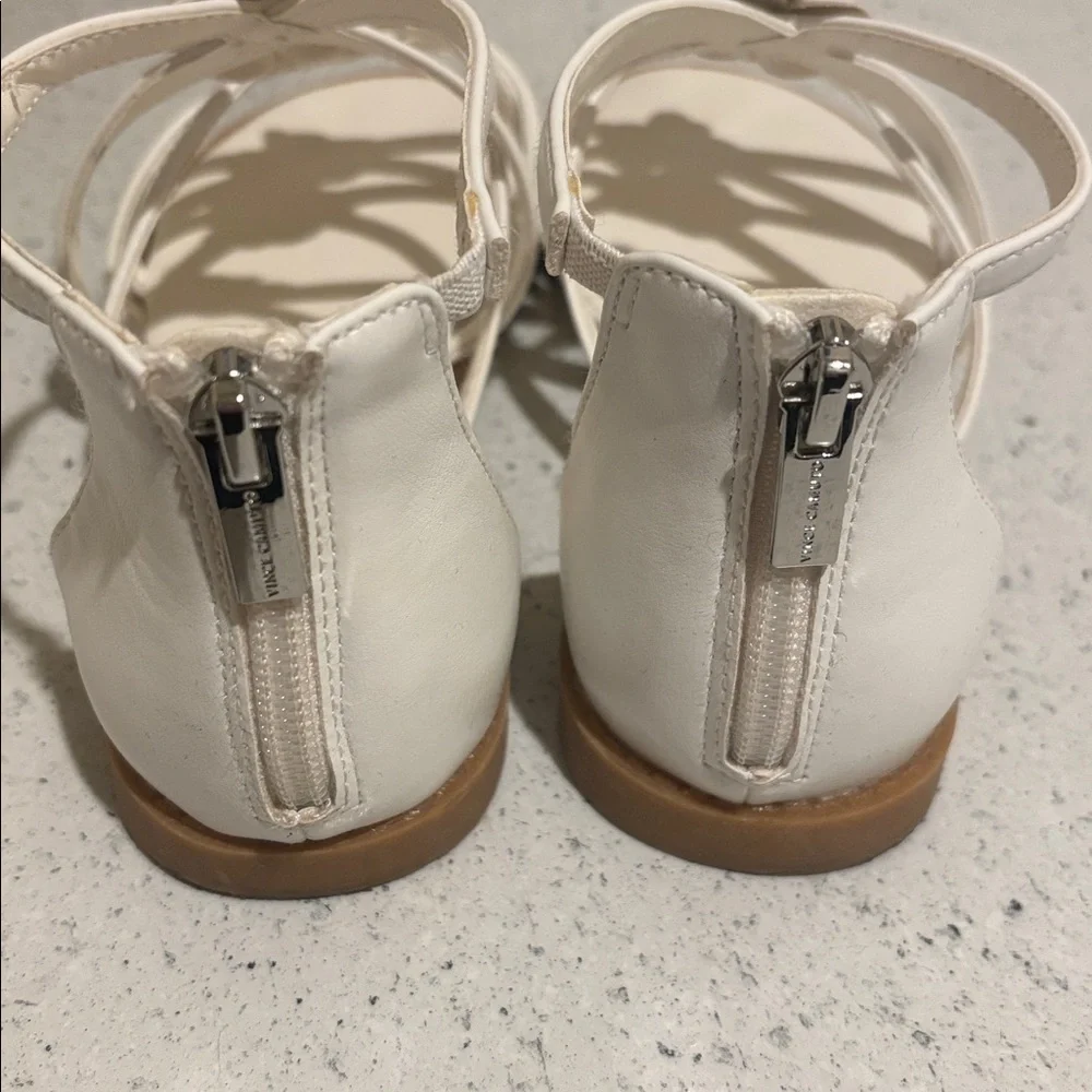 Vince Camuto get your