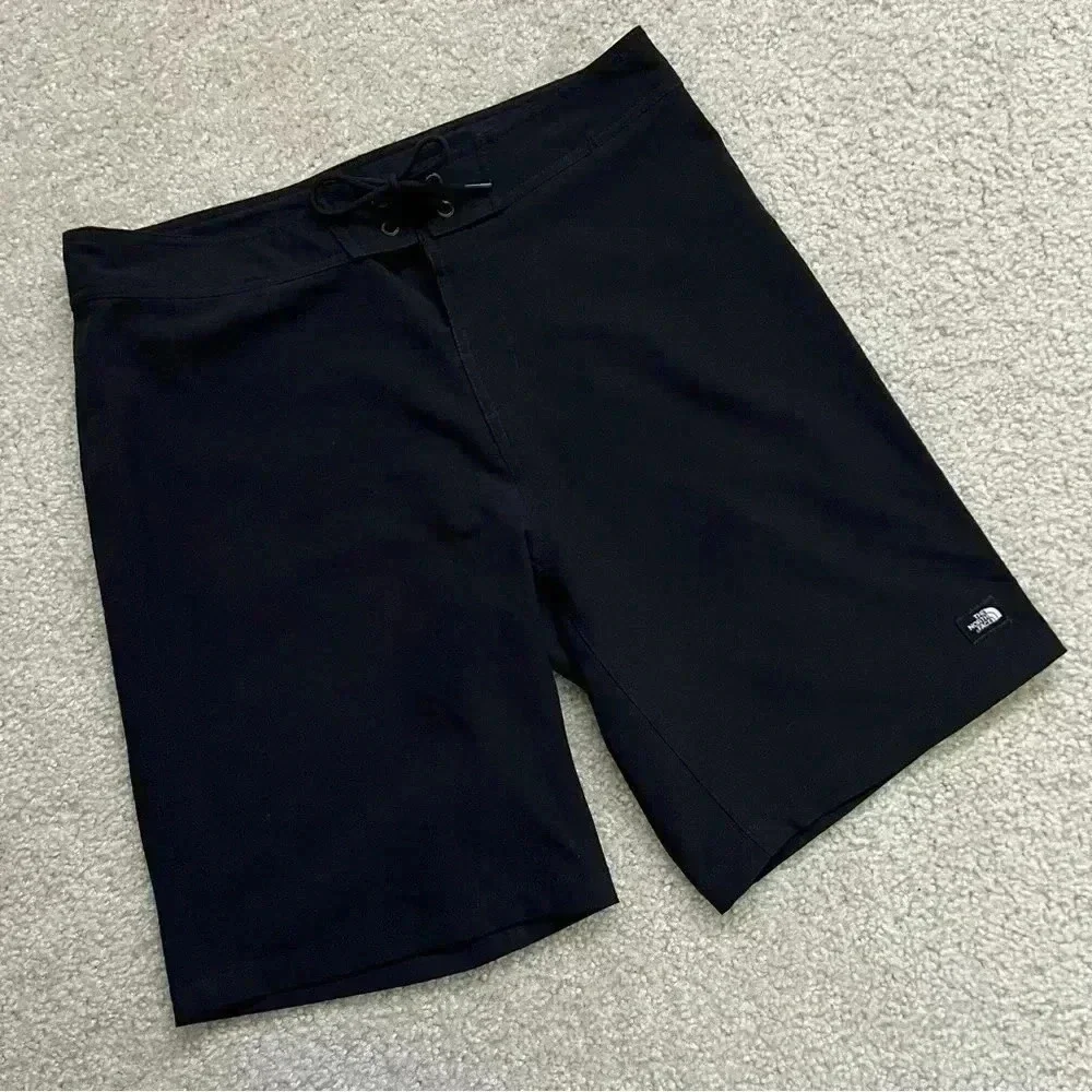 The North Face Whitecap Board Short Black Men Sz 32 Regular Swim Ocean NF0A3G3C