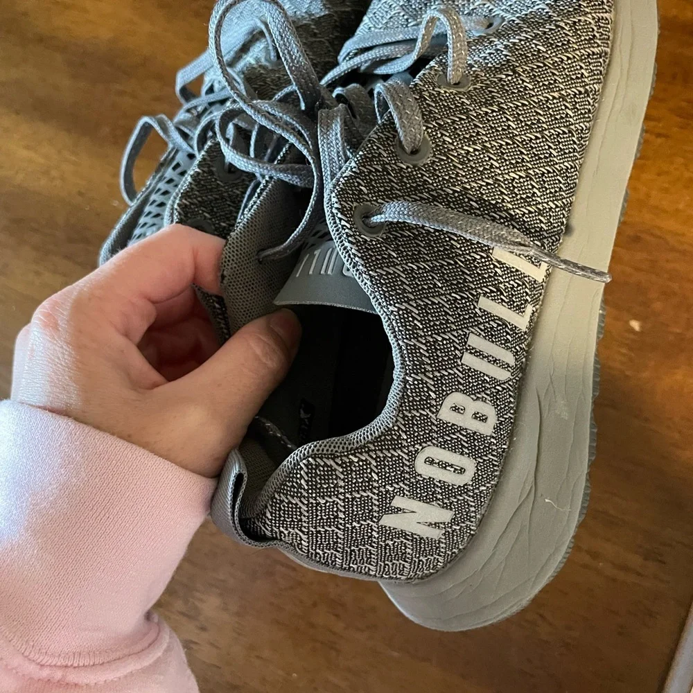 NOBULL womens Textured Gray Sneakers
