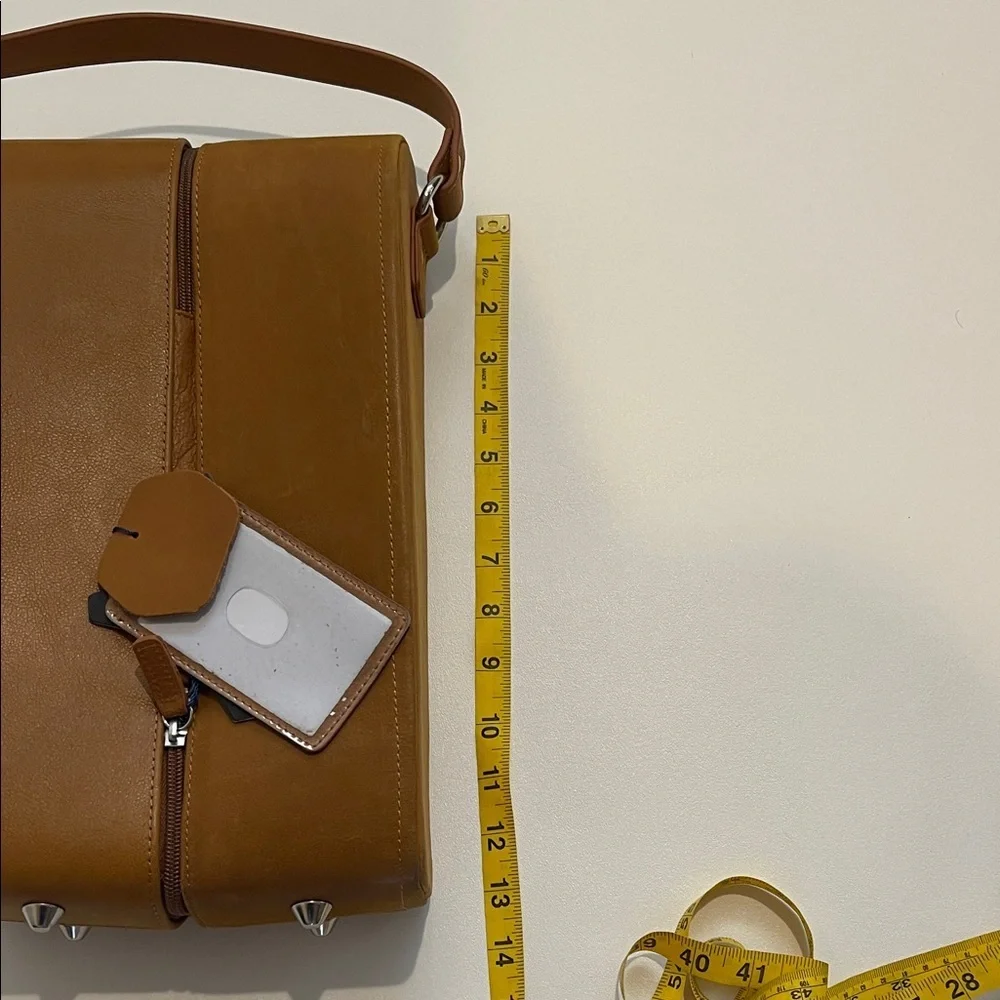 Ameri Leather Tan Leather Wine Travel Bag