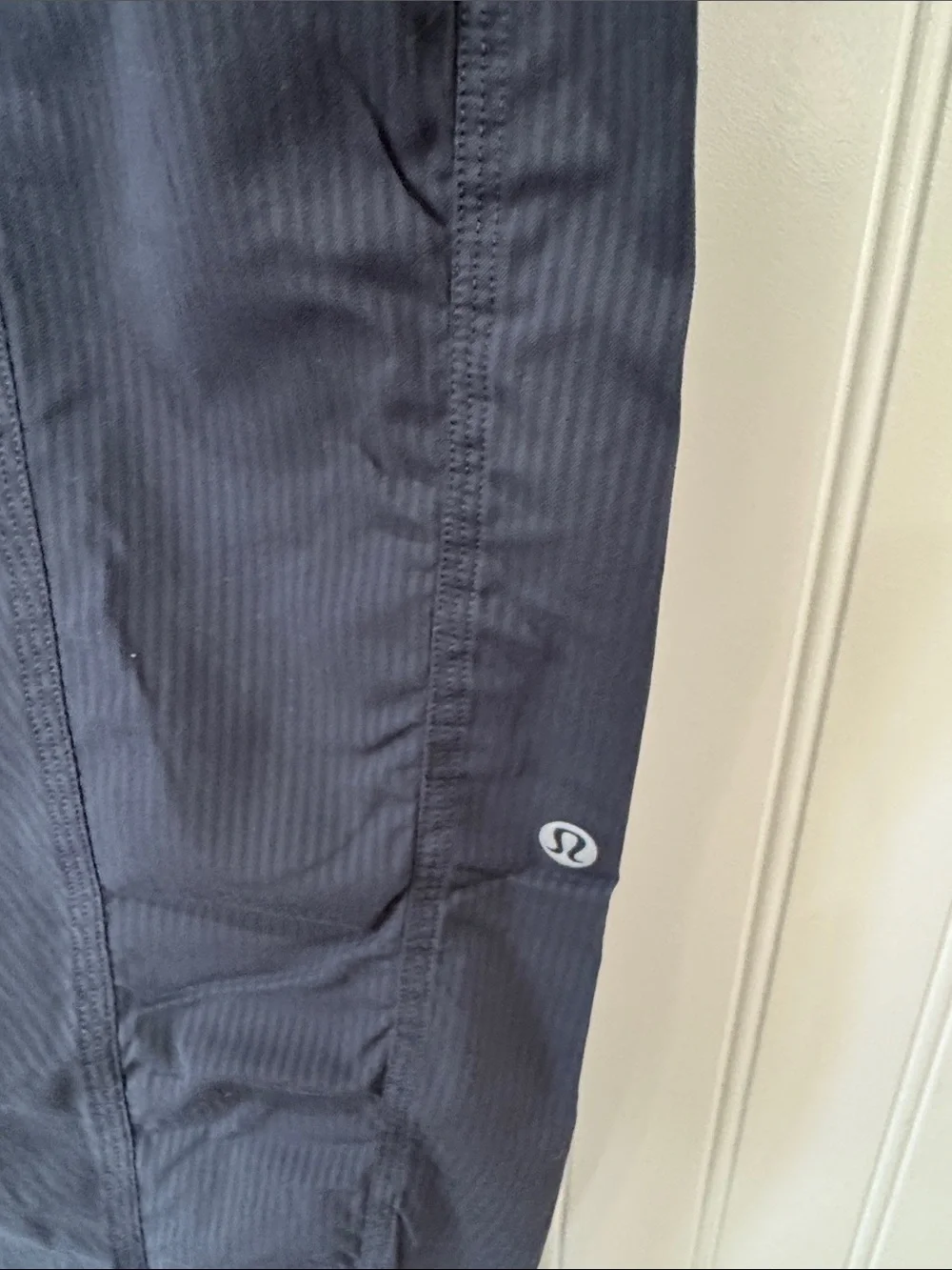 #369 LULULEMON ATHLETICA Charcoal Gray Dance Studio Pants 12S