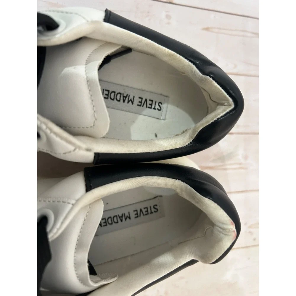 Steve Madden chunky them closure
