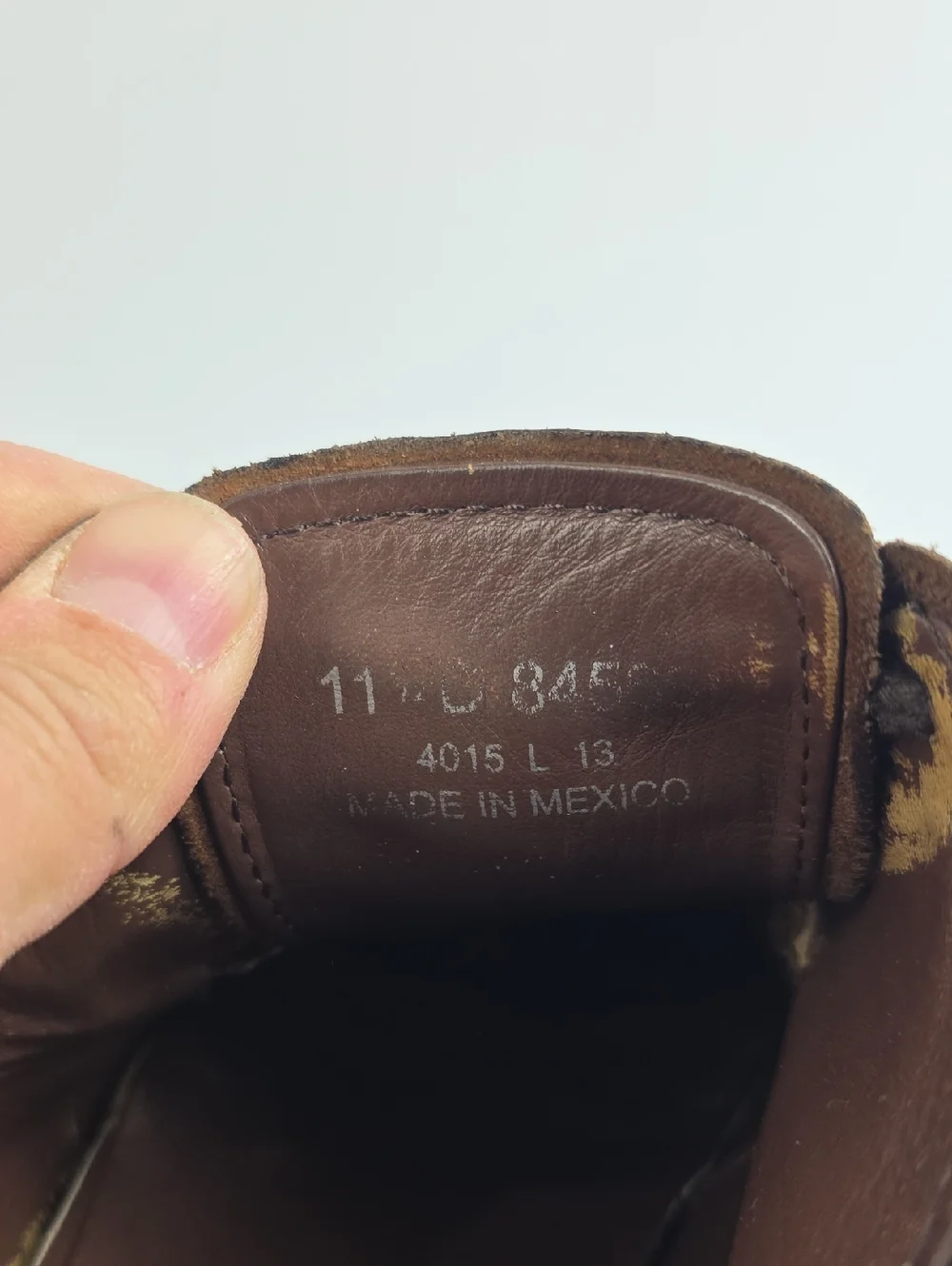 Frye 11 ship closet