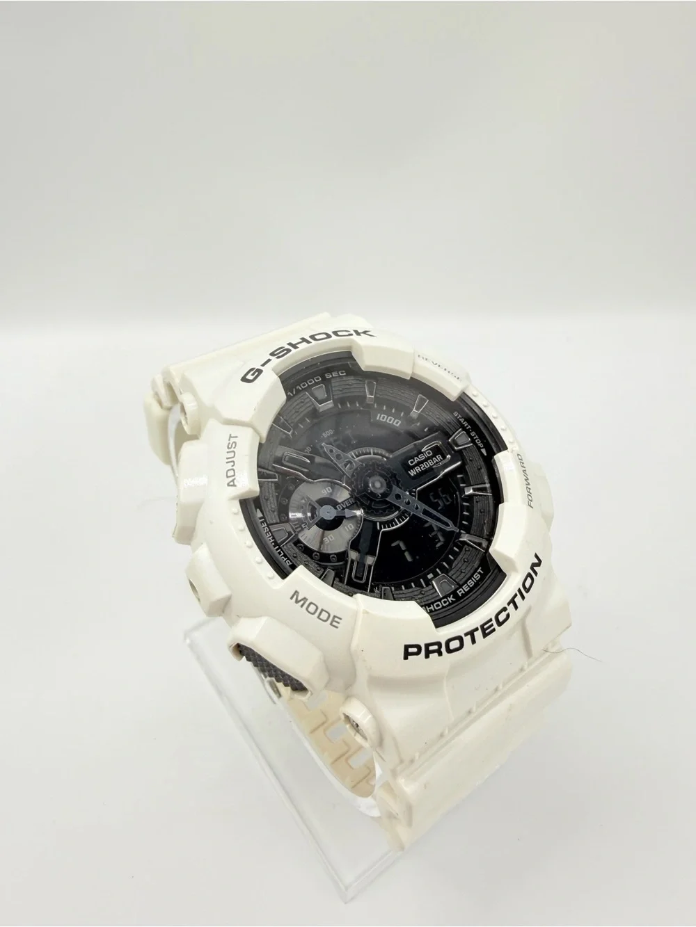 Casio G-Shock GA-110C-7A White Analog Digital Watch 5146 200M Working