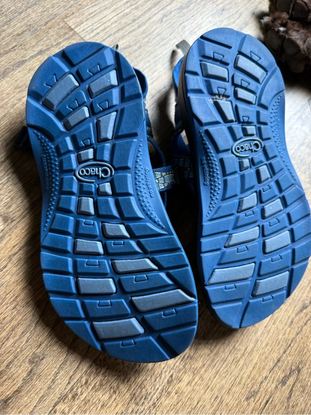 Chaco excellent worn
