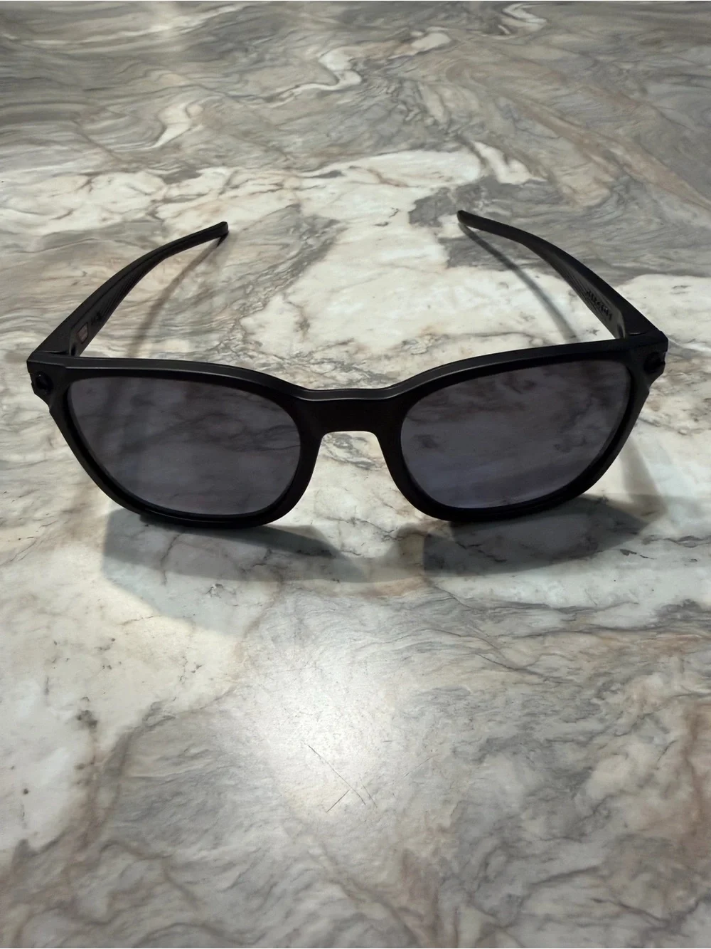 Oakley men’s sunglasses