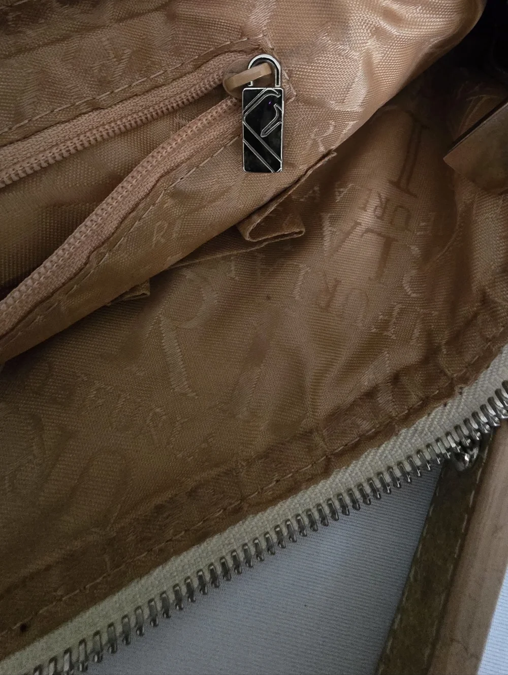 Furla lovely purse